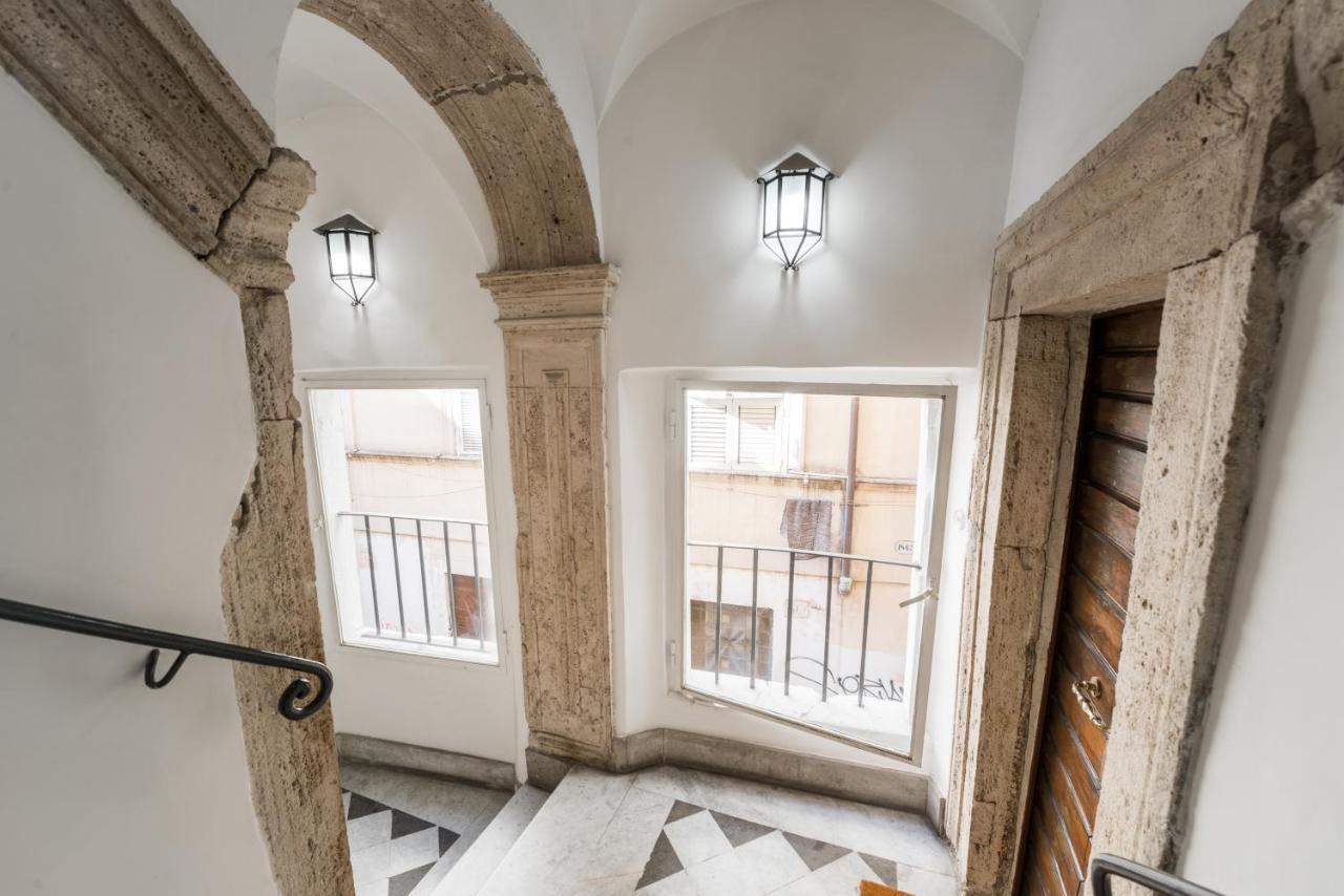 Apartamento Vicolo Delle Grotte Roma